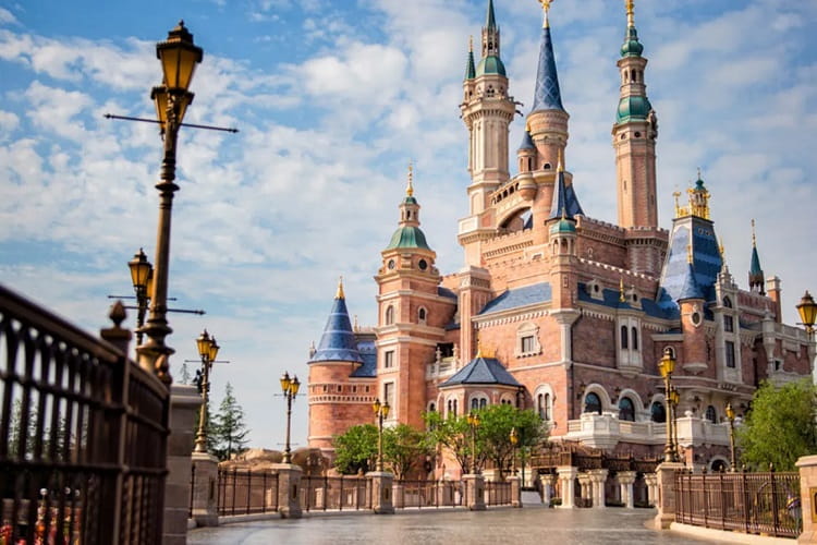 Shanghai Disneyland suspends entry on Halloween, parkgoers required to take Covid tests to exit